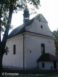 Farní kostel Nejsvětější Trojice s areálem