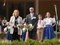 Mezinárodní folklorní festival Písní a tancem