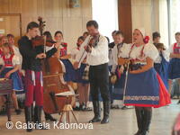 Folklorní festival Polabská Vonička