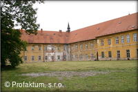 Klášter před rekonstrukcí 2011