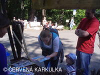 Medobraní s dětským dnem u Perníkové chaloupky 2011