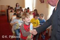 Obecní knihovna v Petřvaldě - knihovna, kde jste doma!