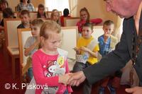 Obecní knihovna v Petřvaldě - knihovna, kde jste doma!